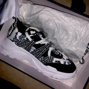 VERSACE JEANS COUTURE WHITE SHOES